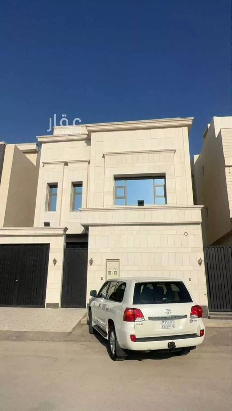4 bedroom floor in Al Rimal 4