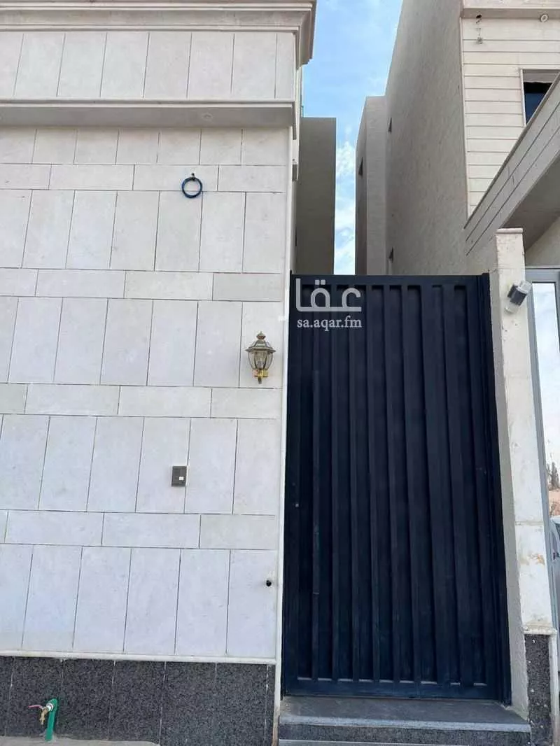 4 bedroom floor in Al Rimal 5