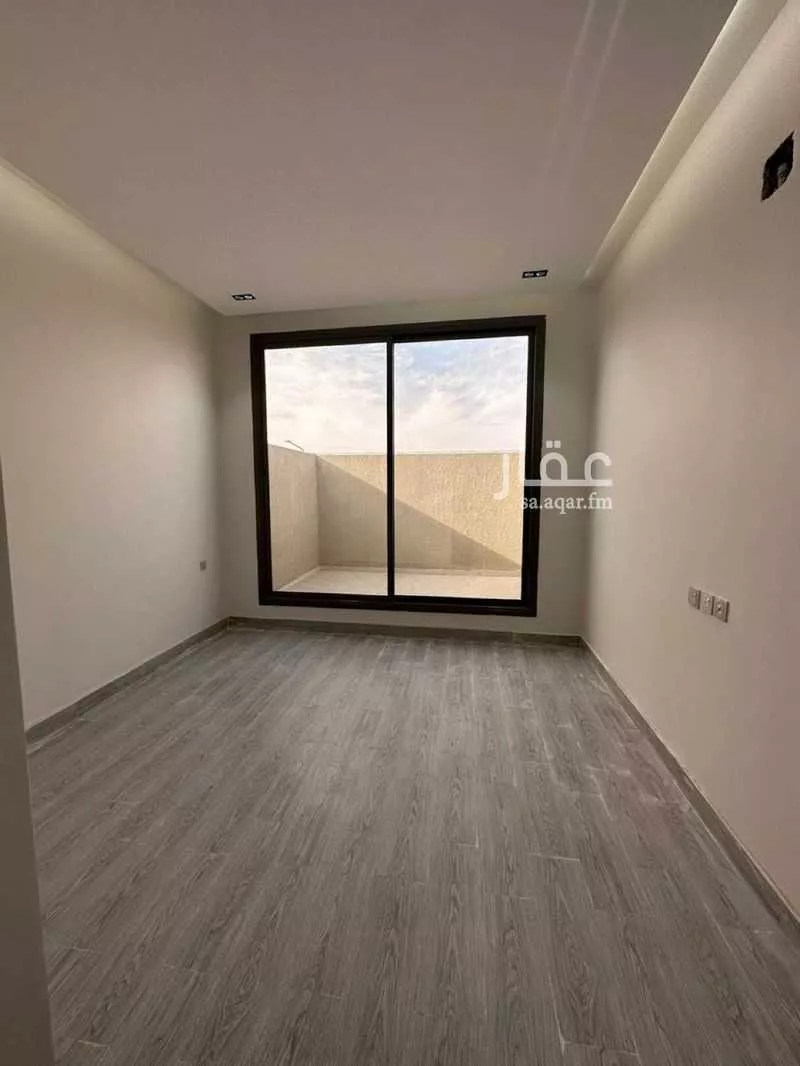 4 bedroom floor in Al Rimal 6