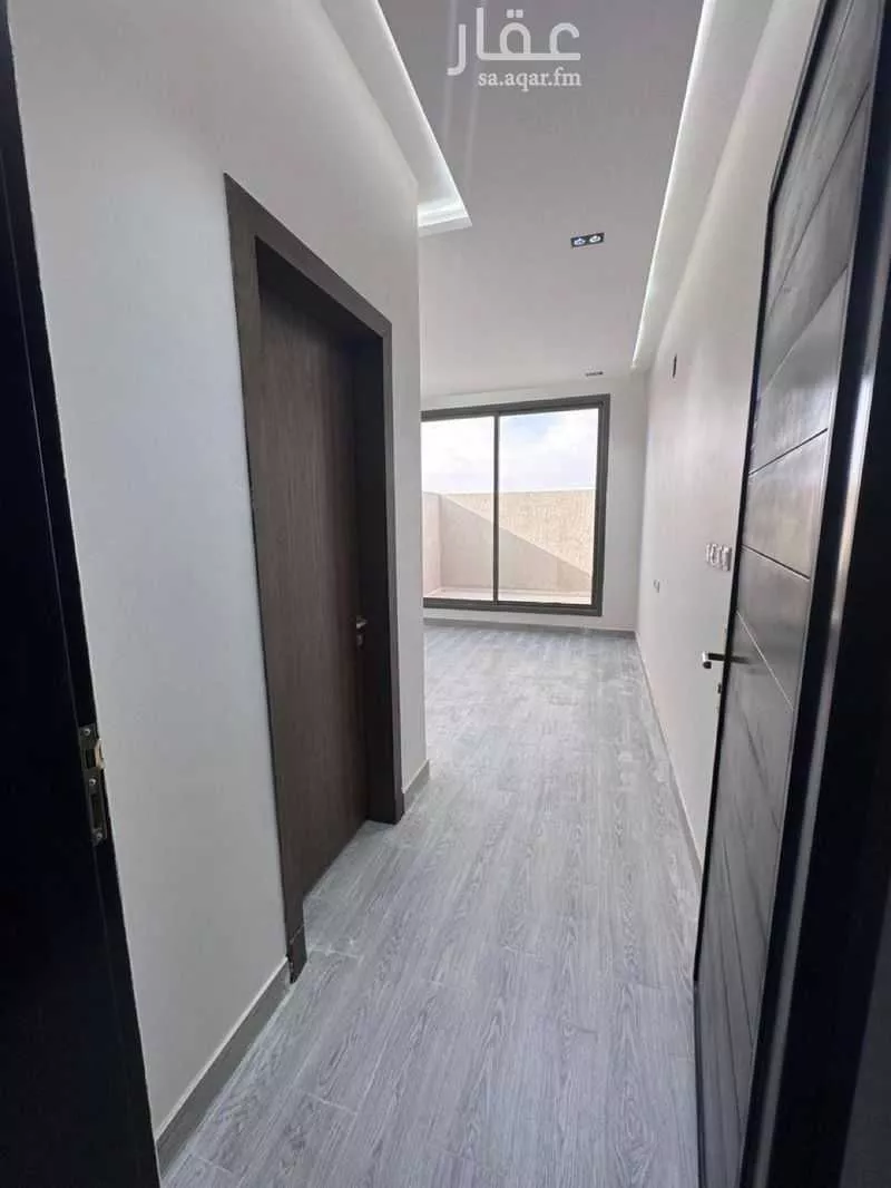 4 bedroom floor in Al Rimal 7