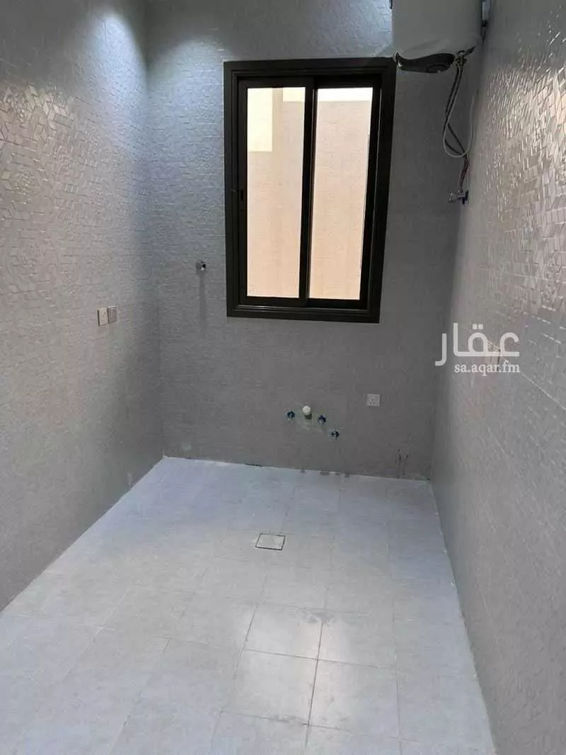 4 bedroom floor in Al Rimal 8