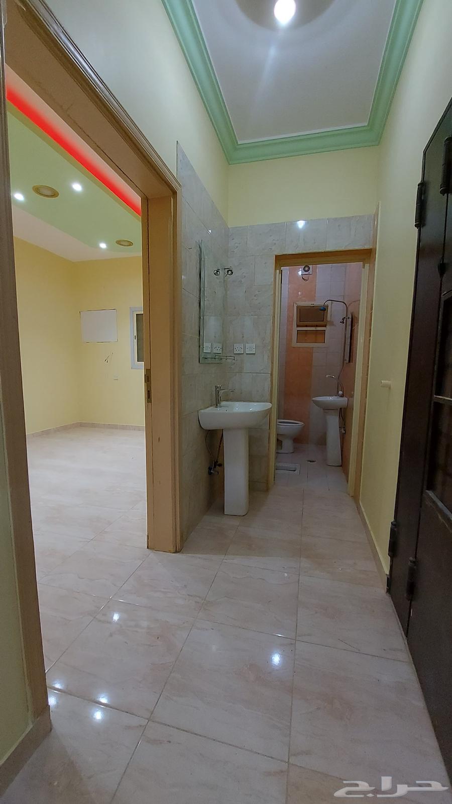 5 bedroom apartment in Hittin, Riyadh 12
