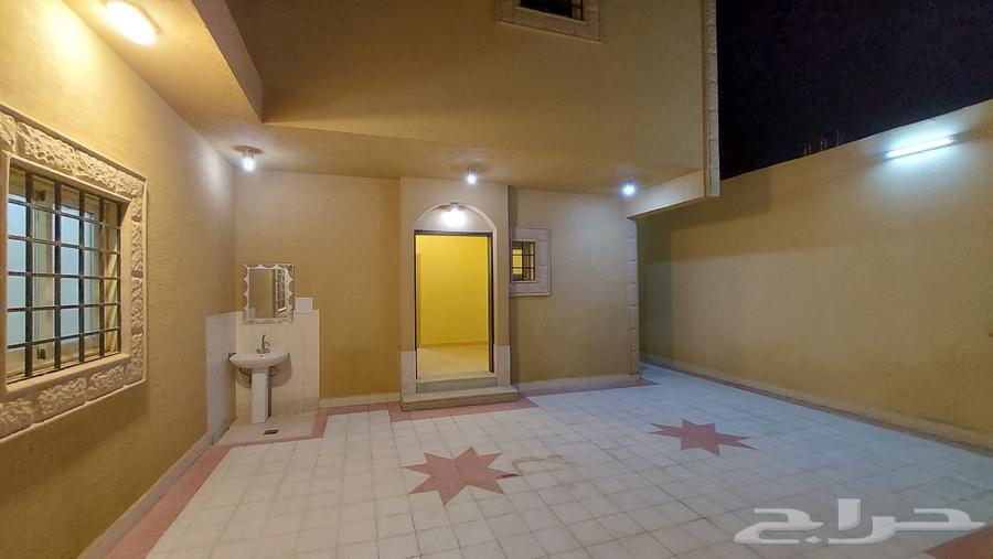 5 bedroom apartment in Hittin, Riyadh 5
