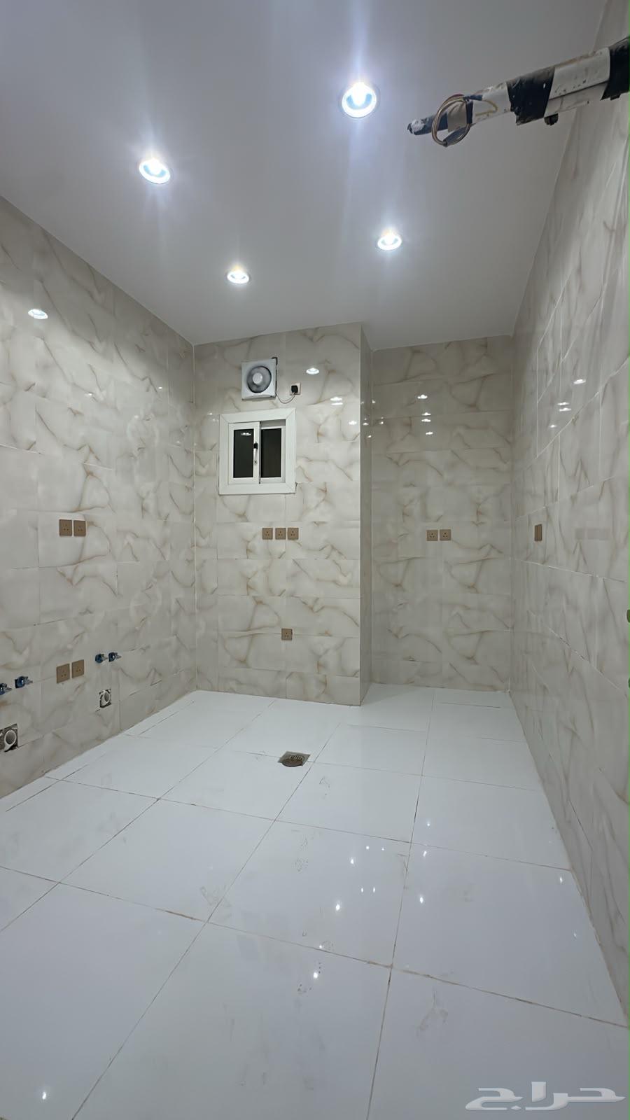 6 bedroom apartment in Al Wahah, Jeddah 11