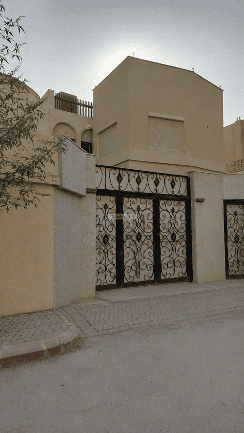 6 bedroom villa in King Salman, Riyadh 5