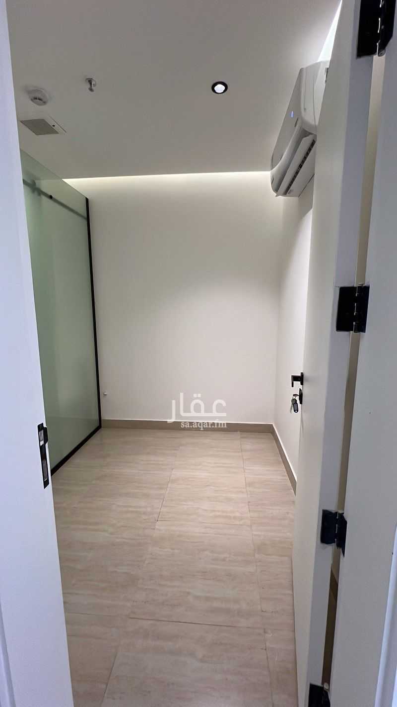 4 bedroom apartment in Ishbiliyah, Riyadh 11