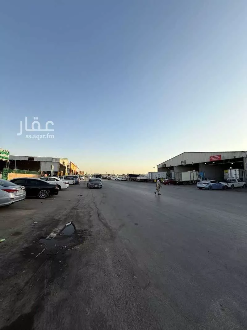 1200 sqm land in Al Masani 8