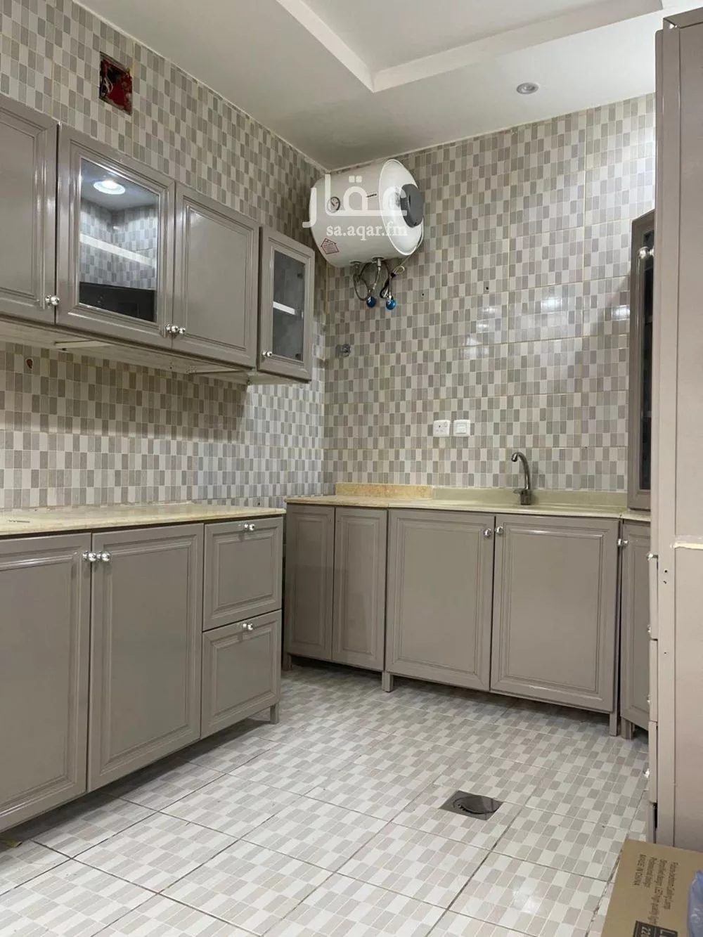 2 bedroom floor in Al Yasmin 4