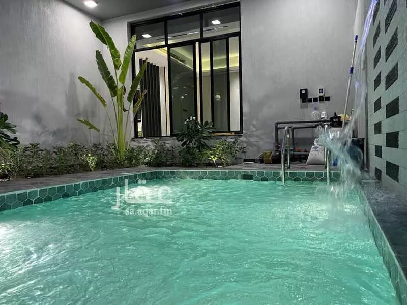 5 bedroom villa in Al Shiraa 7