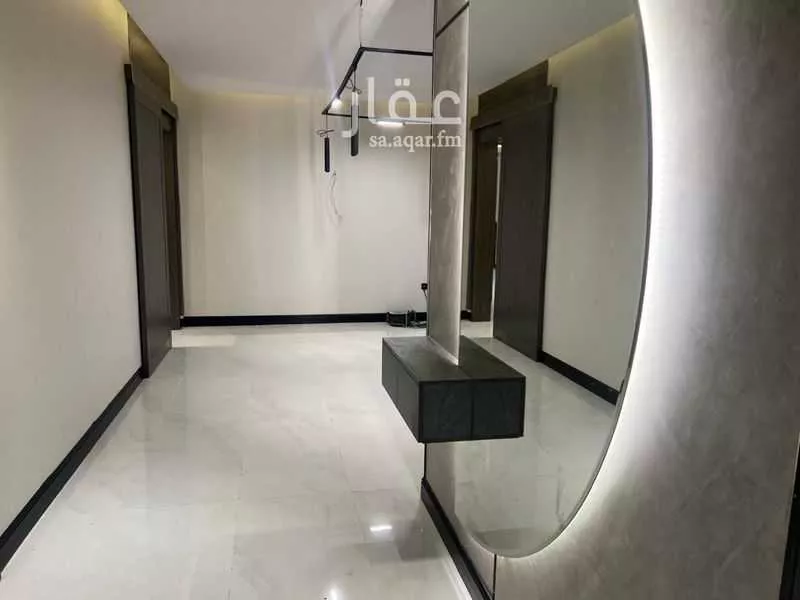 5 bedroom villa in Al Shiraa 8