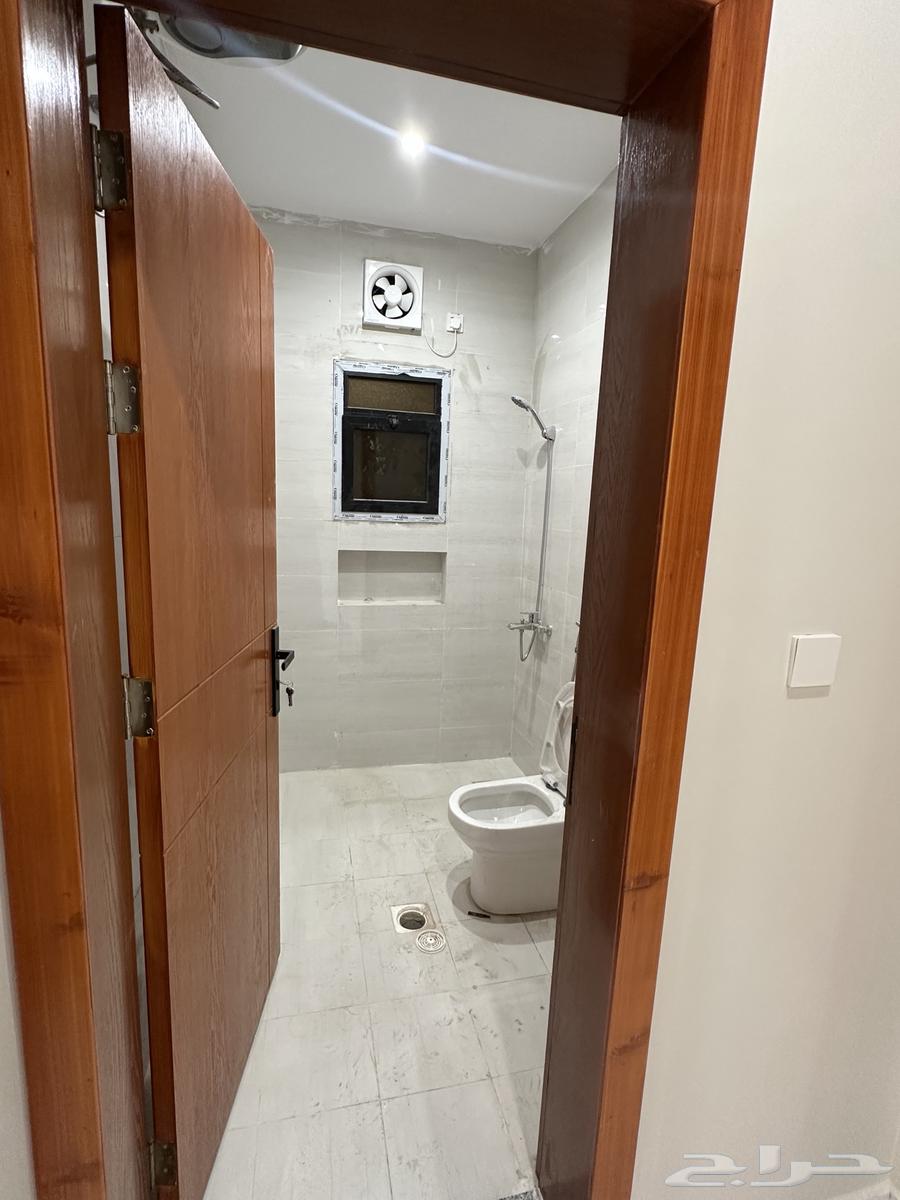 3 bedroom apartment in Al Ajwad, Jeddah 6