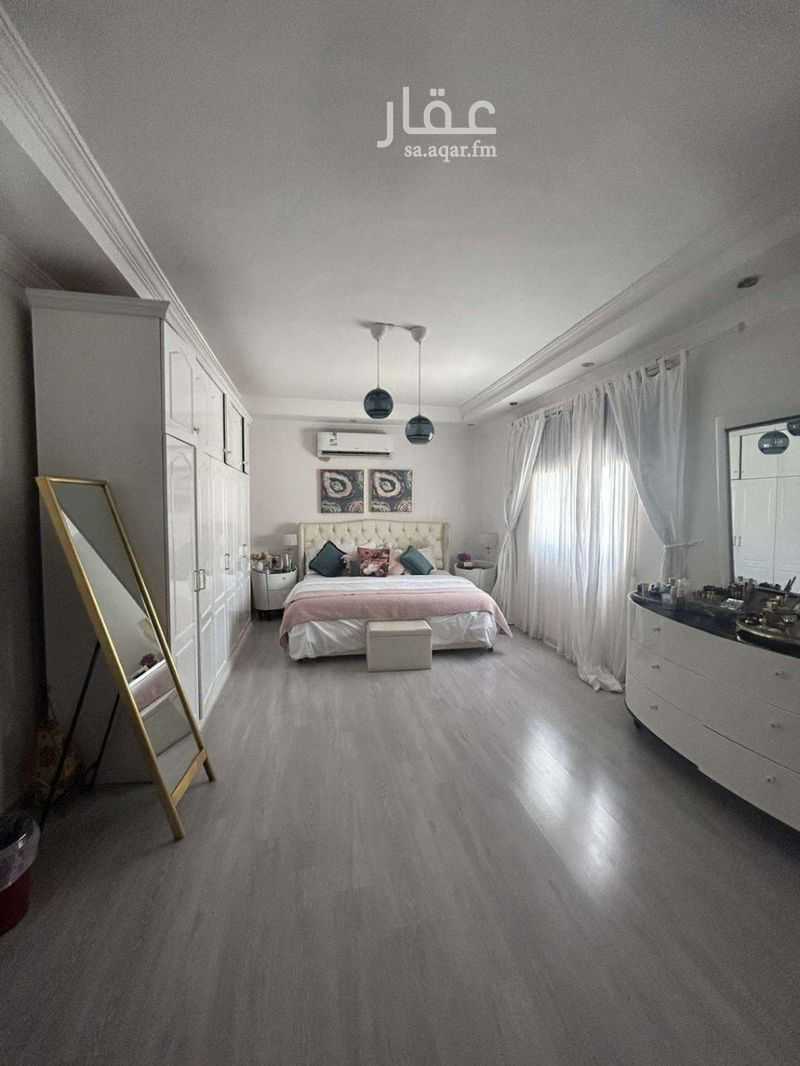 3 bedroom villa in Al Gharbiyah, Jeddah 5
