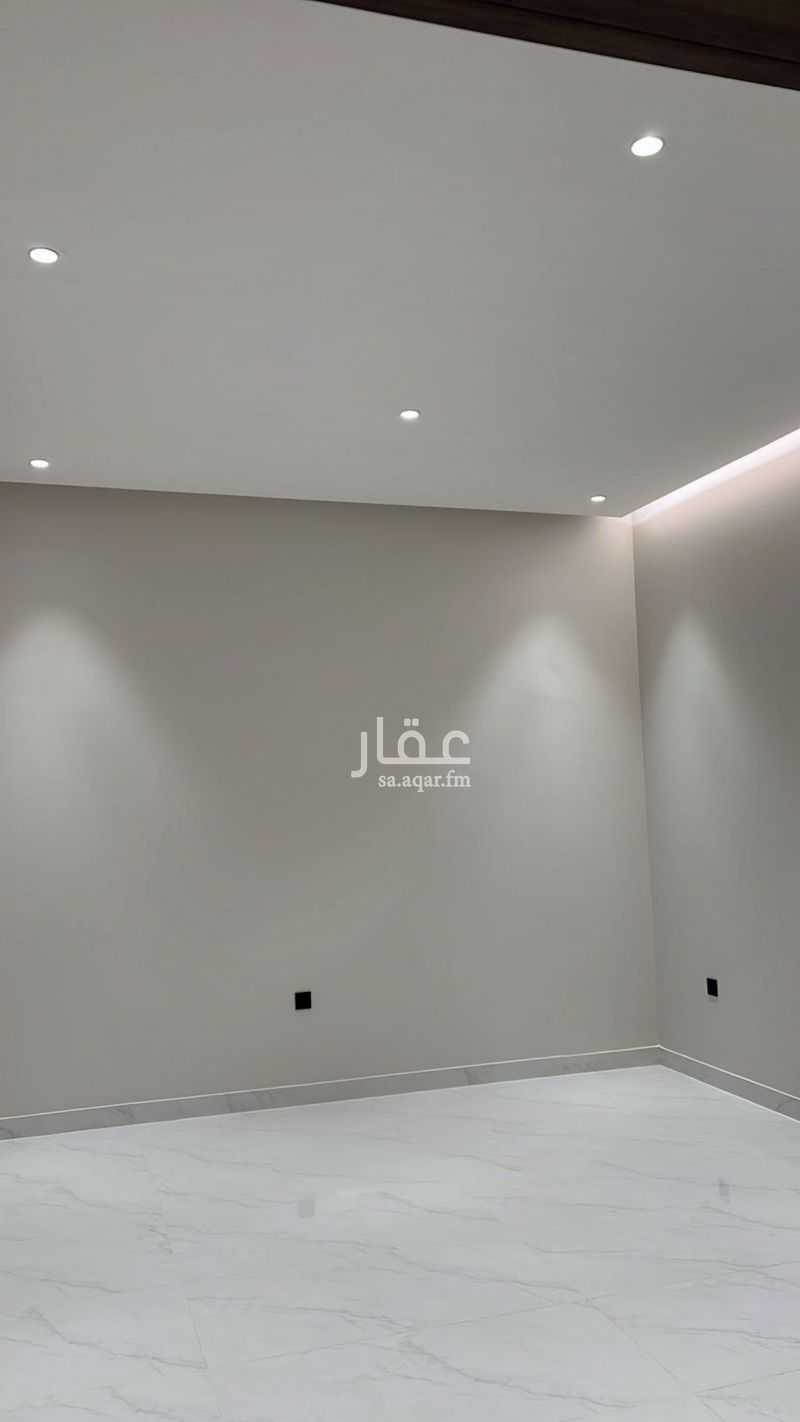 6 bedroom villa in Ash Shiqah, Qassim Region 4
