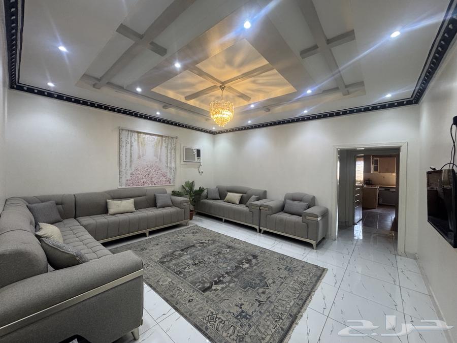 3 bedroom apartment in Al Aziziyah, Madinah 11