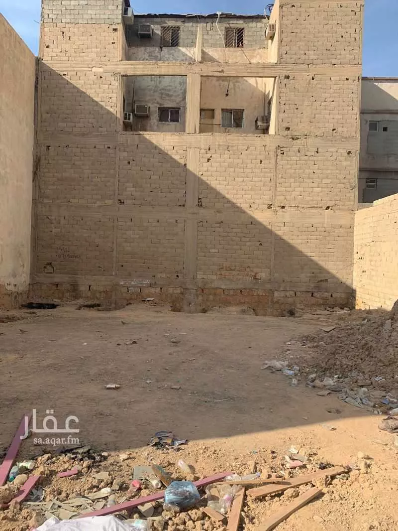 270 sqm land in Manfuhah 2