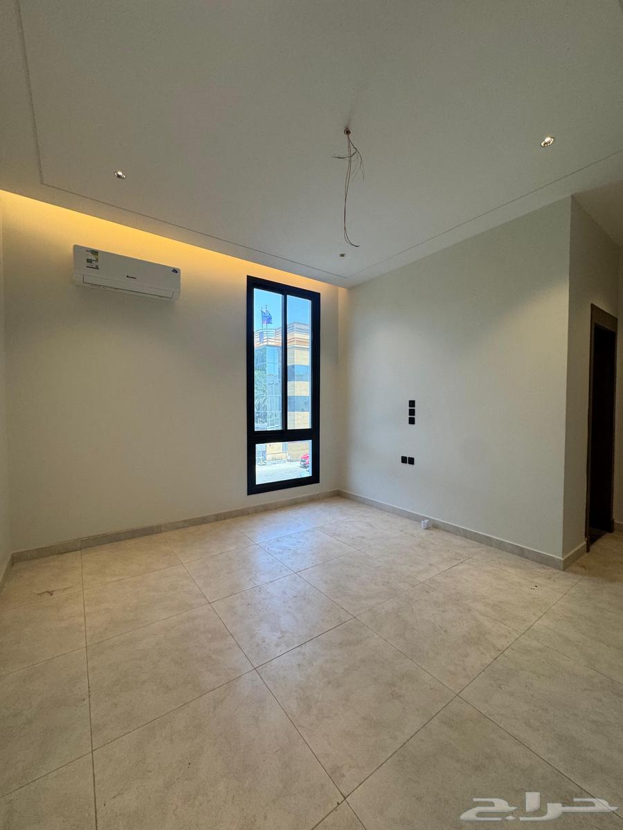 4 bedroom apartment in Al Sharafiyah, Jeddah 10