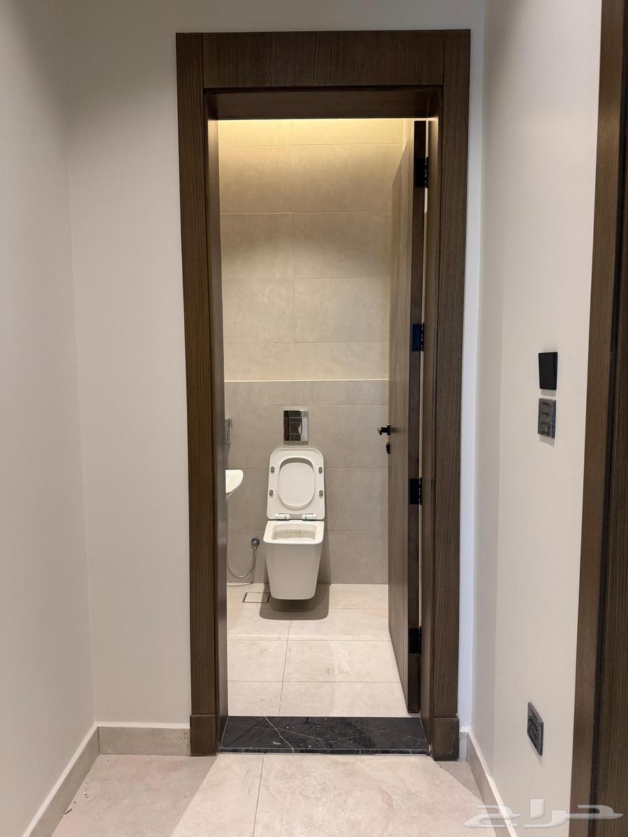 4 bedroom apartment in Al Sharafiyah, Jeddah 16