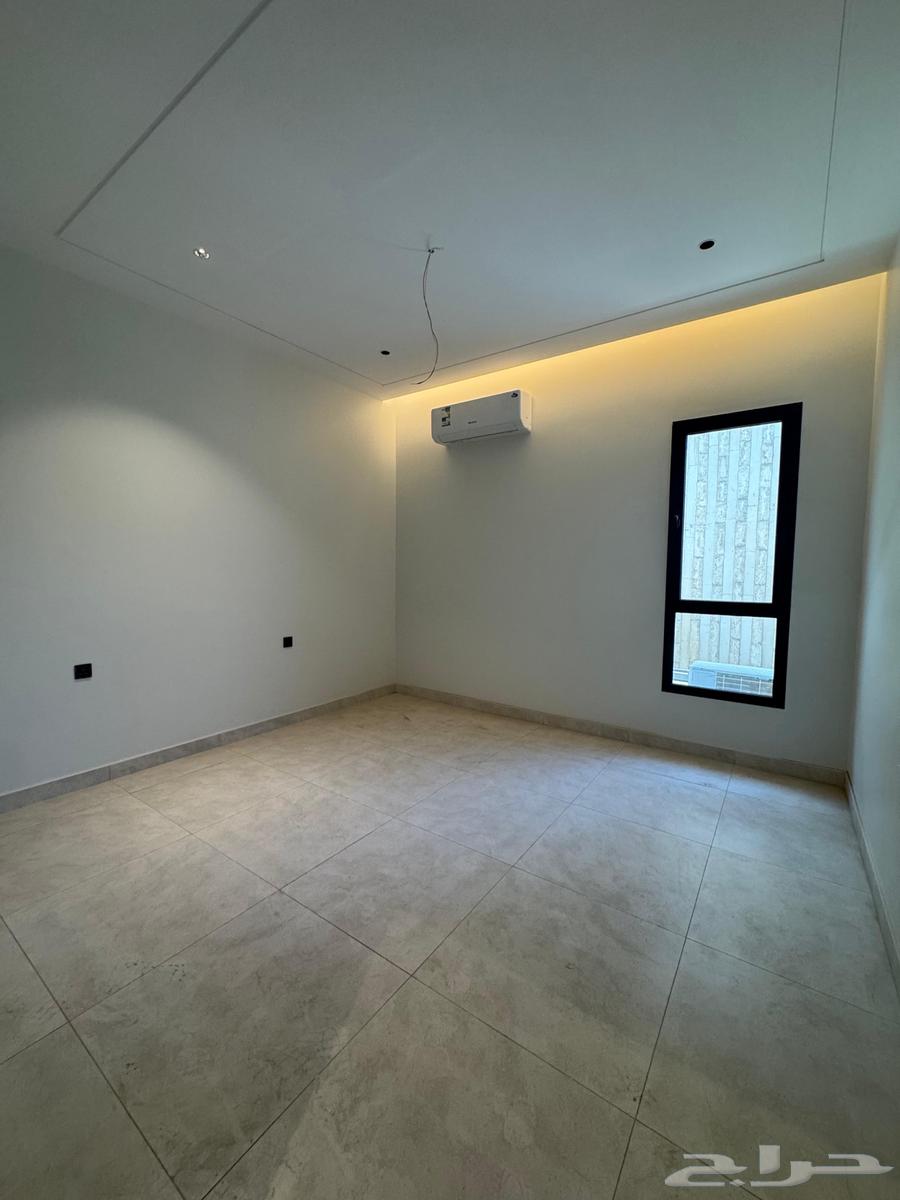4 bedroom apartment in Al Sharafiyah, Jeddah 9