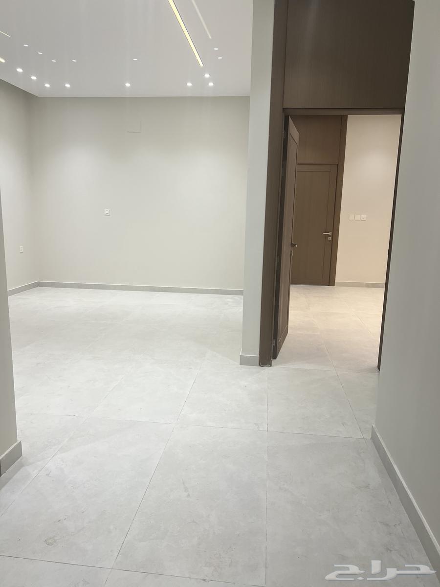 9 bedroom villa in Al Manar, Eastern Province 8