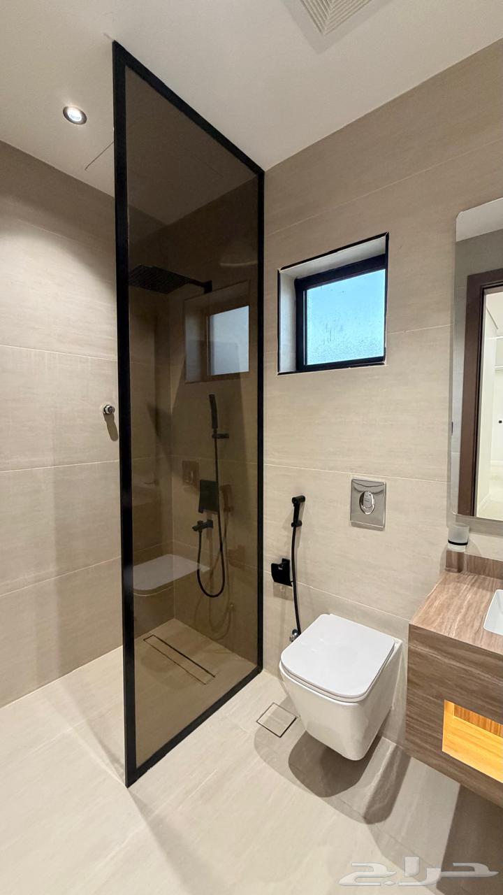 5 bedroom apartment in Al Ranuna, Madinah 12