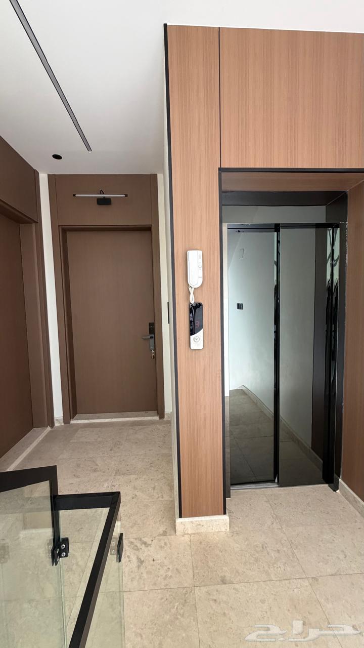 5 bedroom apartment in Al Ranuna, Madinah 13