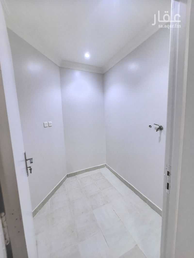 3 bedroom apartment in Al Mughrizat, Riyadh 12