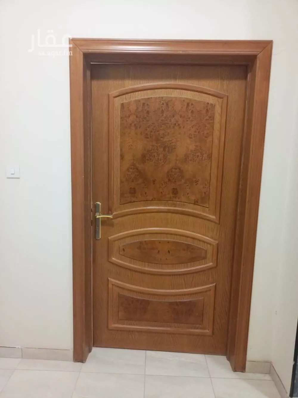 شقة 4 غرف في الملقا 5