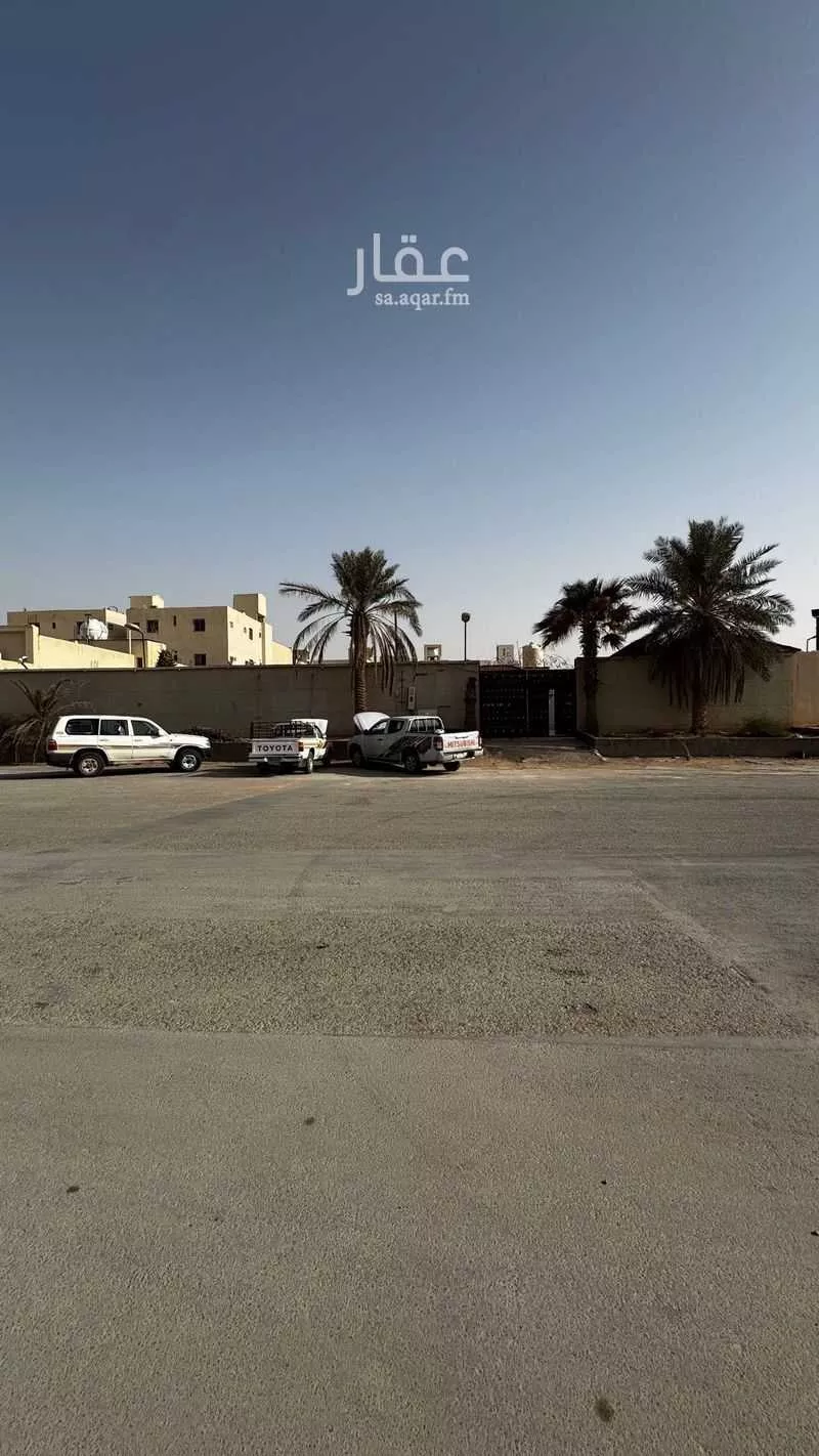 350 sqm land in Ash Sharq 2