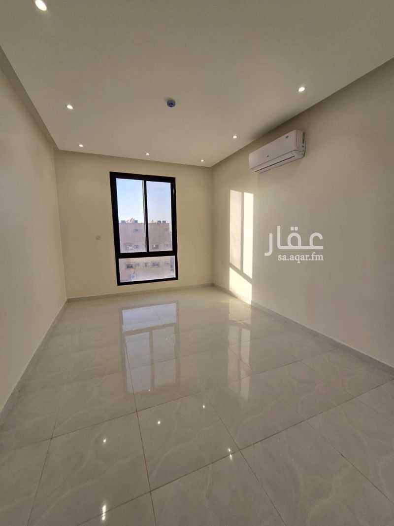 4 bedroom apartment in Al Hamra, Riyadh 6
