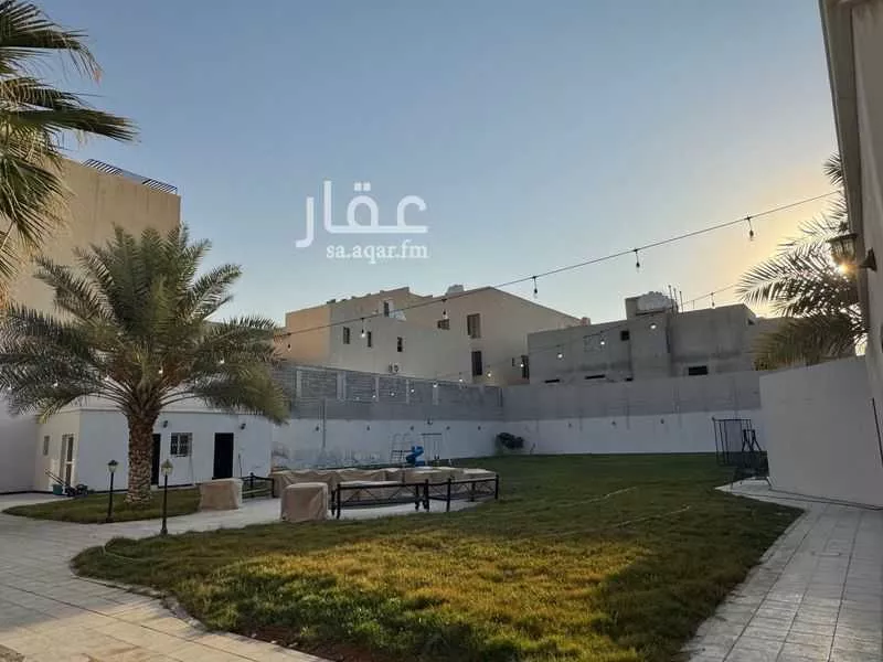 أرض 975 م² في الملقا 4