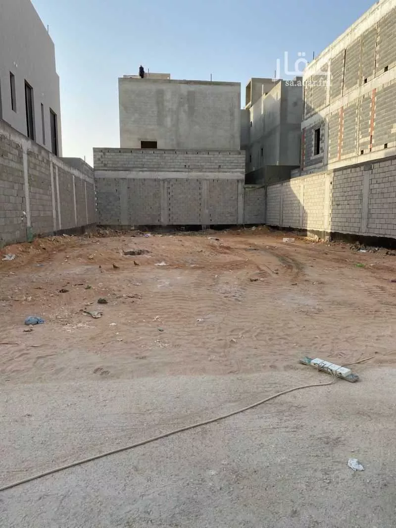 378 sqm land in Al Rimal 2