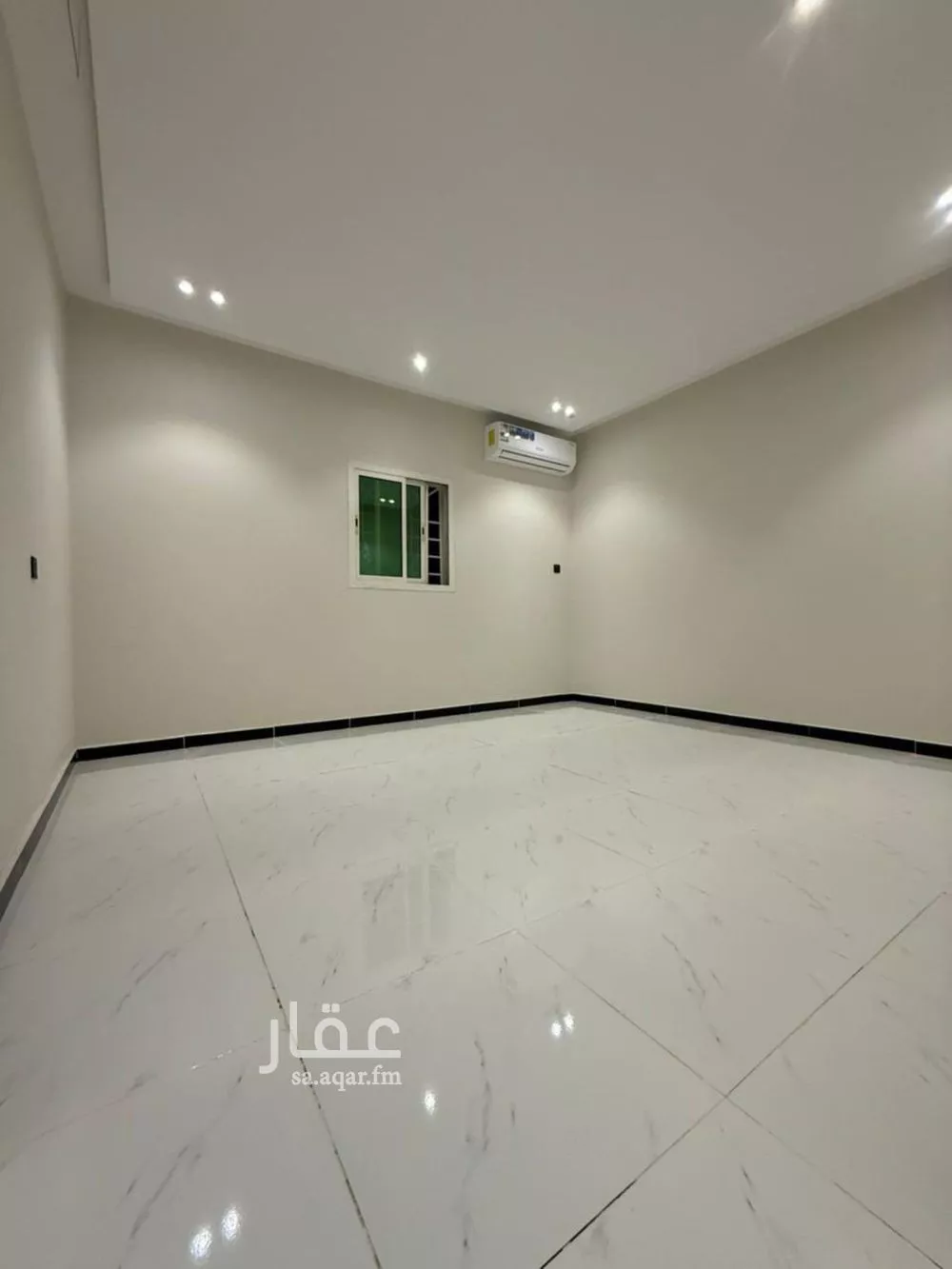 دور 1 غرف في إشبيلية 12