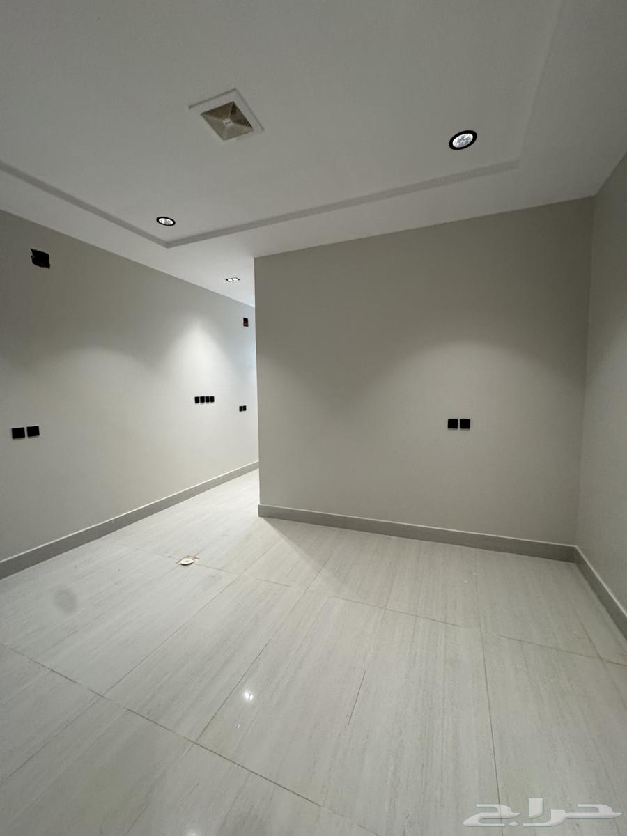 5 bedroom apartment in Al Janadriyah, Riyadh 6