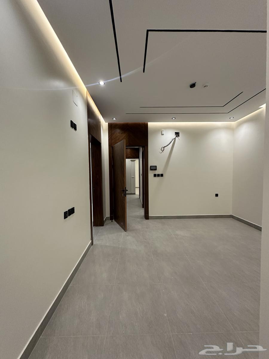 5 bedroom apartment in Al Awali, Riyadh 11