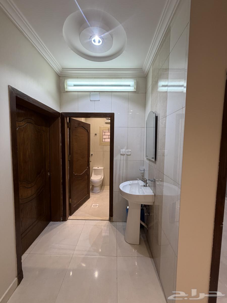 4 bedroom apartment in Al Awali, Makkah 5