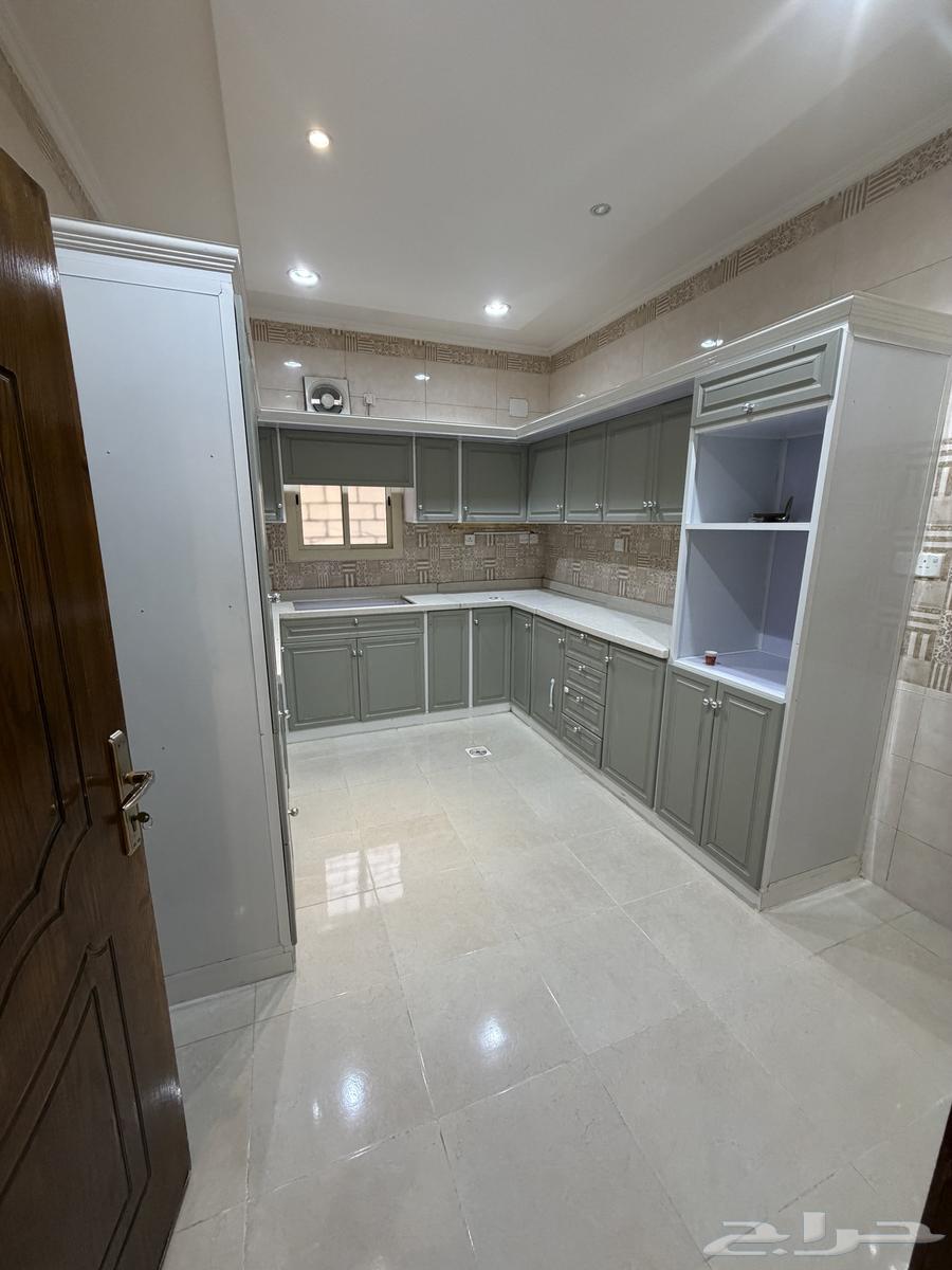 4 bedroom apartment in Al Awali, Makkah 6