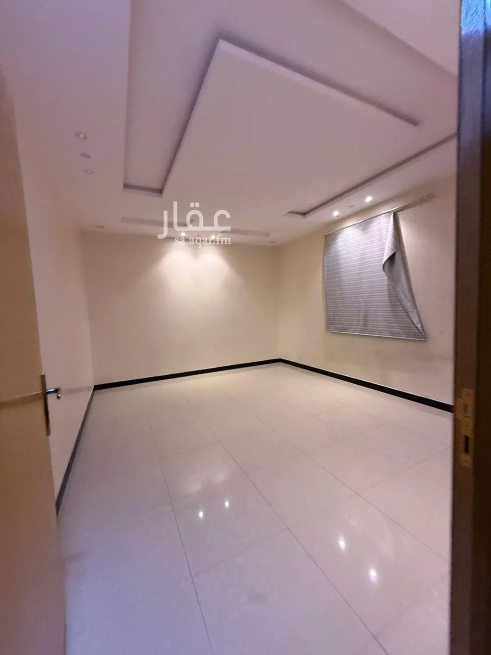 4 bedroom floor in Al Munsiyah 13