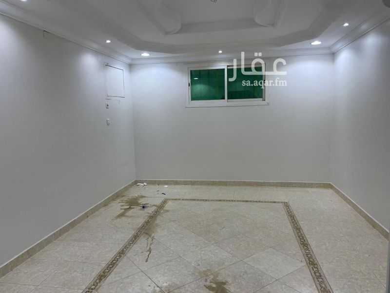 5 bedroom apartment in Al Rabwa, Qassim Region 2