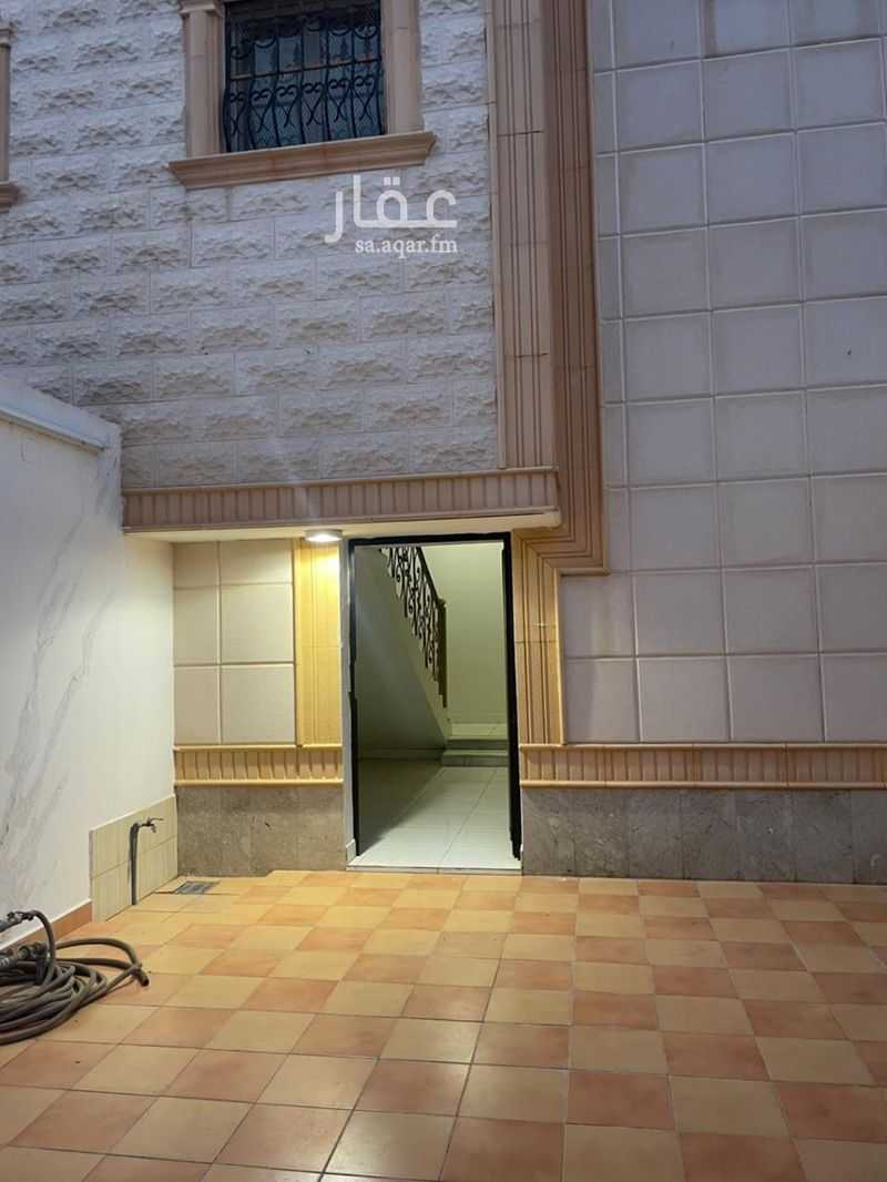 5 bedroom apartment in Al Rabwa, Qassim Region 5