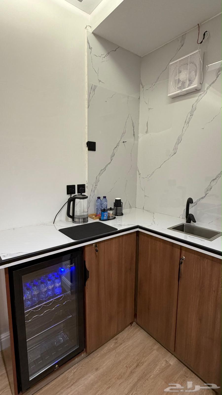 2 bedroom apartment in Al Hamra 2nd, Eastern Province 5