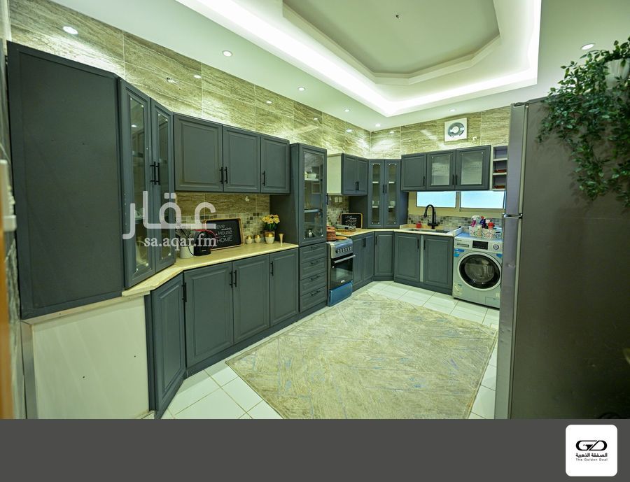 3 bedroom apartment in Al Shati, Jeddah 9