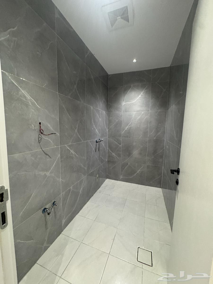 7 bedroom apartment in Al Wahah 10