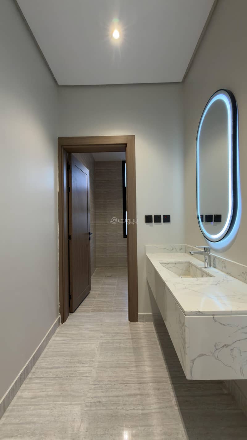 4 bedroom apartment in As Sawari, Eastern Province 9