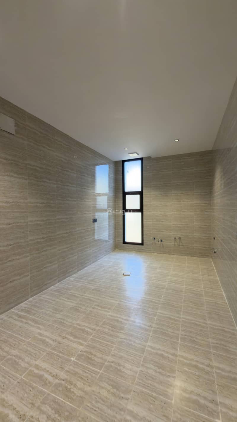 4 bedroom apartment in As Sawari, Eastern Province 12