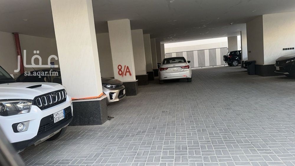 عقار 24 غرف في الجنادرية، الرياض 2