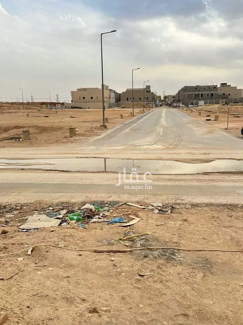 324 sqm land in Ash Sharq 3