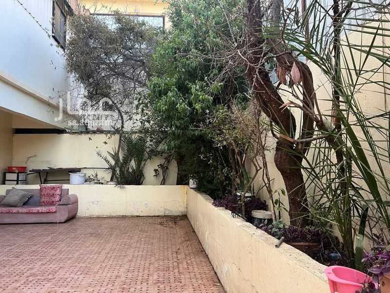 عقار 18 غرف في الخالدية، أبها 13