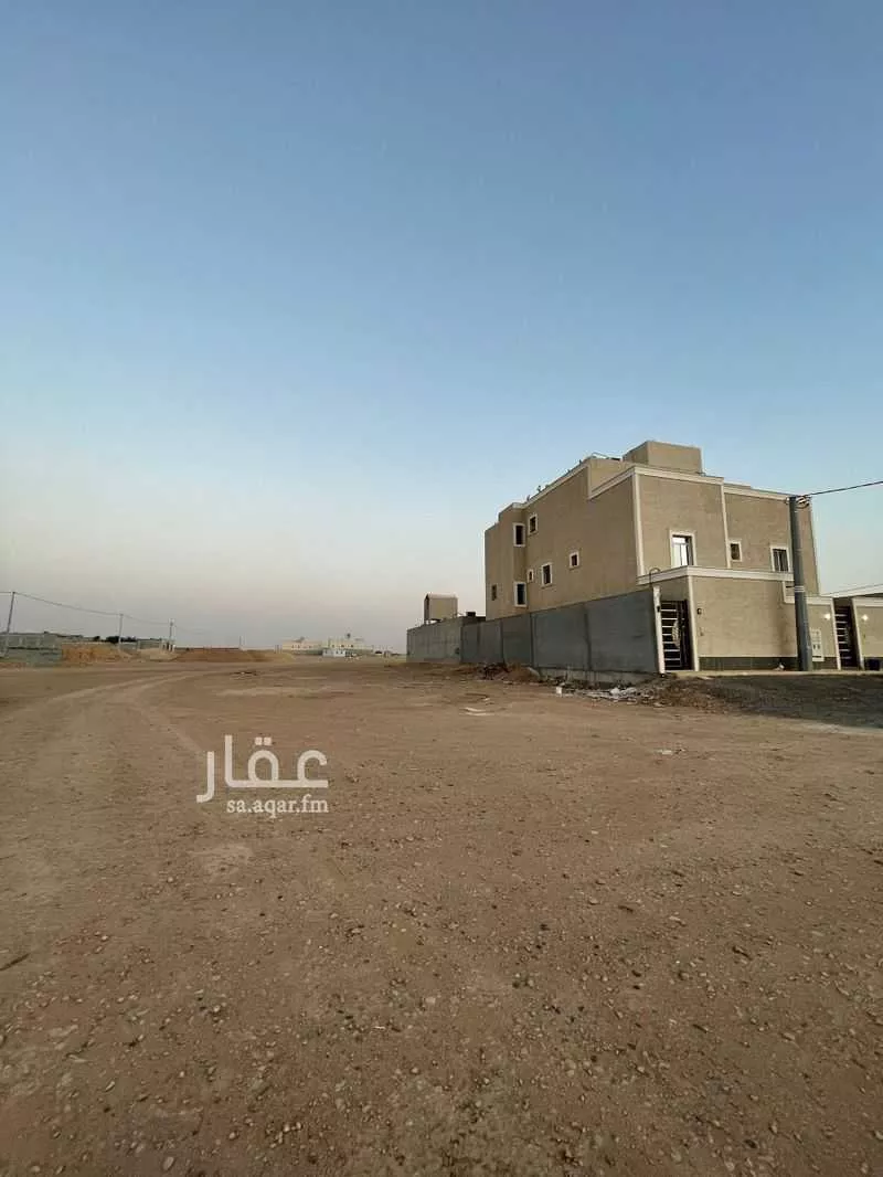 أرض 575 م² في بنبان 2