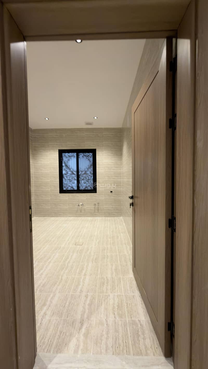 4 bedroom apartment in As Sawari, Eastern Province 9
