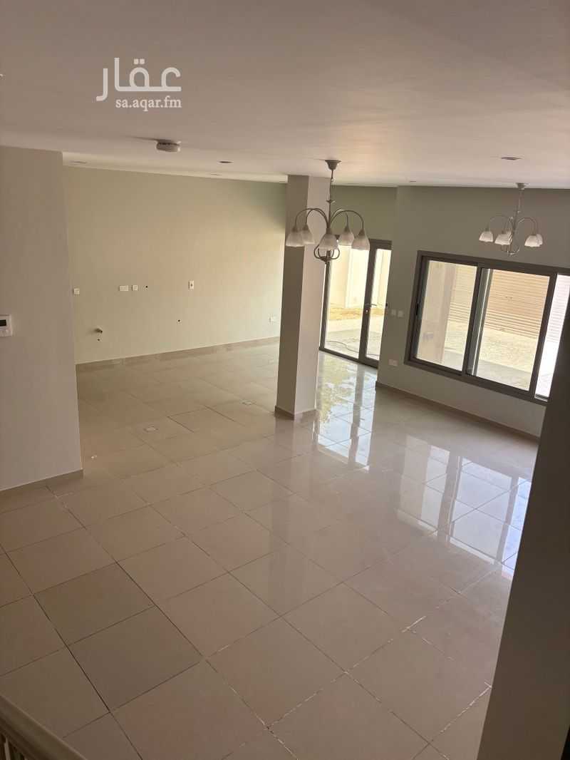5 bedroom villa in Aramco, Eastern Province 8